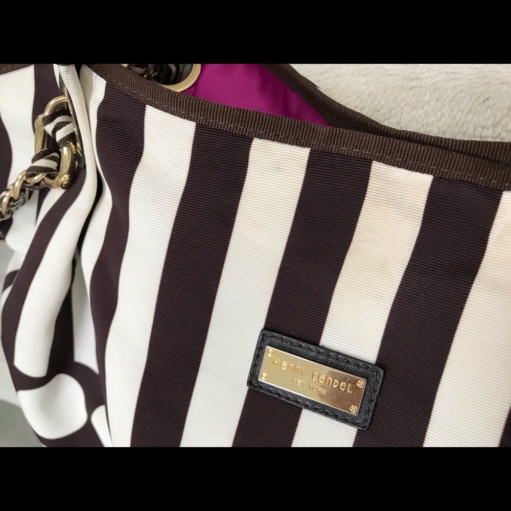 HTF🏆HENRI BENDEL Iconic Pattern Tote - Picture 8 of 16